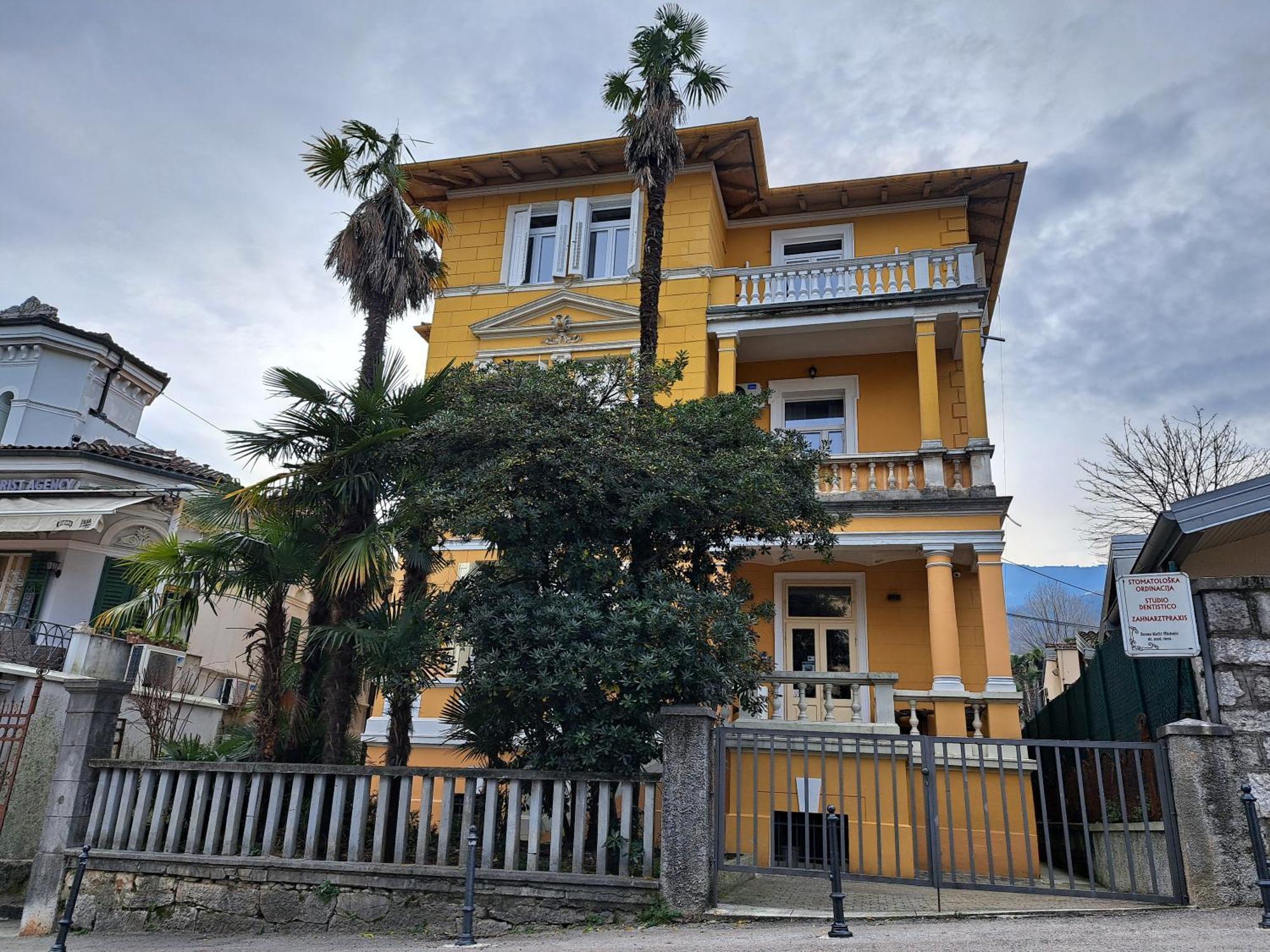 Apartman Barocco Lovran Exteriér fotografie