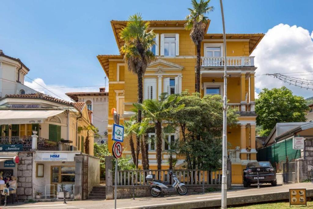 Apartman Barocco Lovran Exteriér fotografie