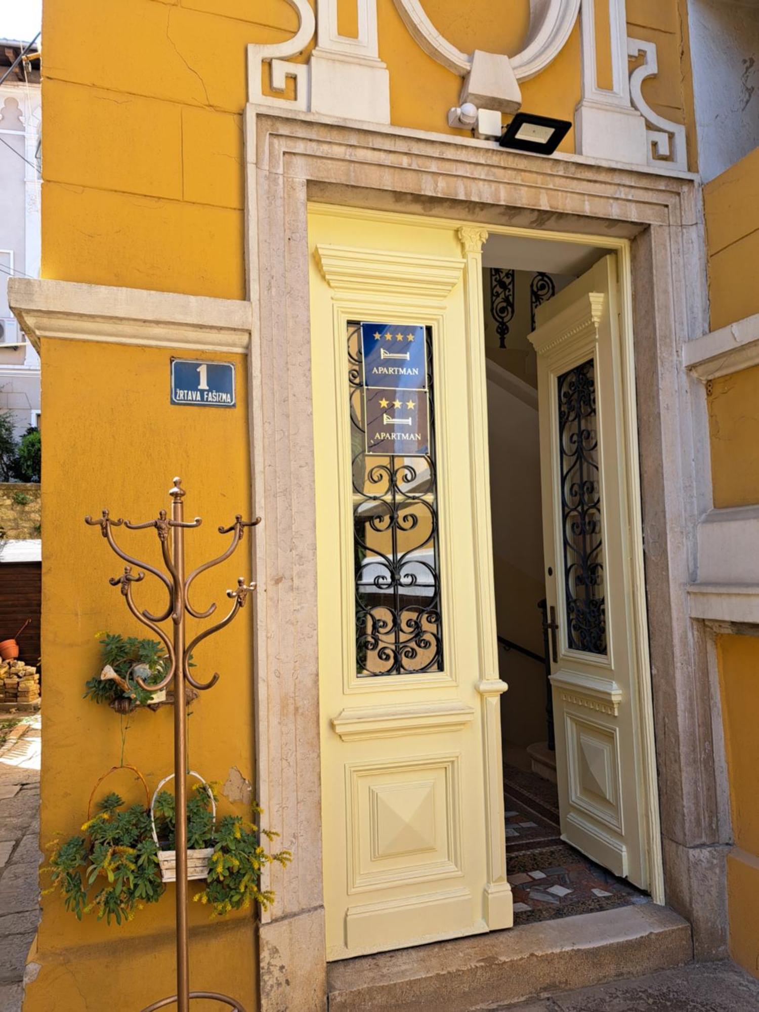 Apartman Barocco Lovran Exteriér fotografie